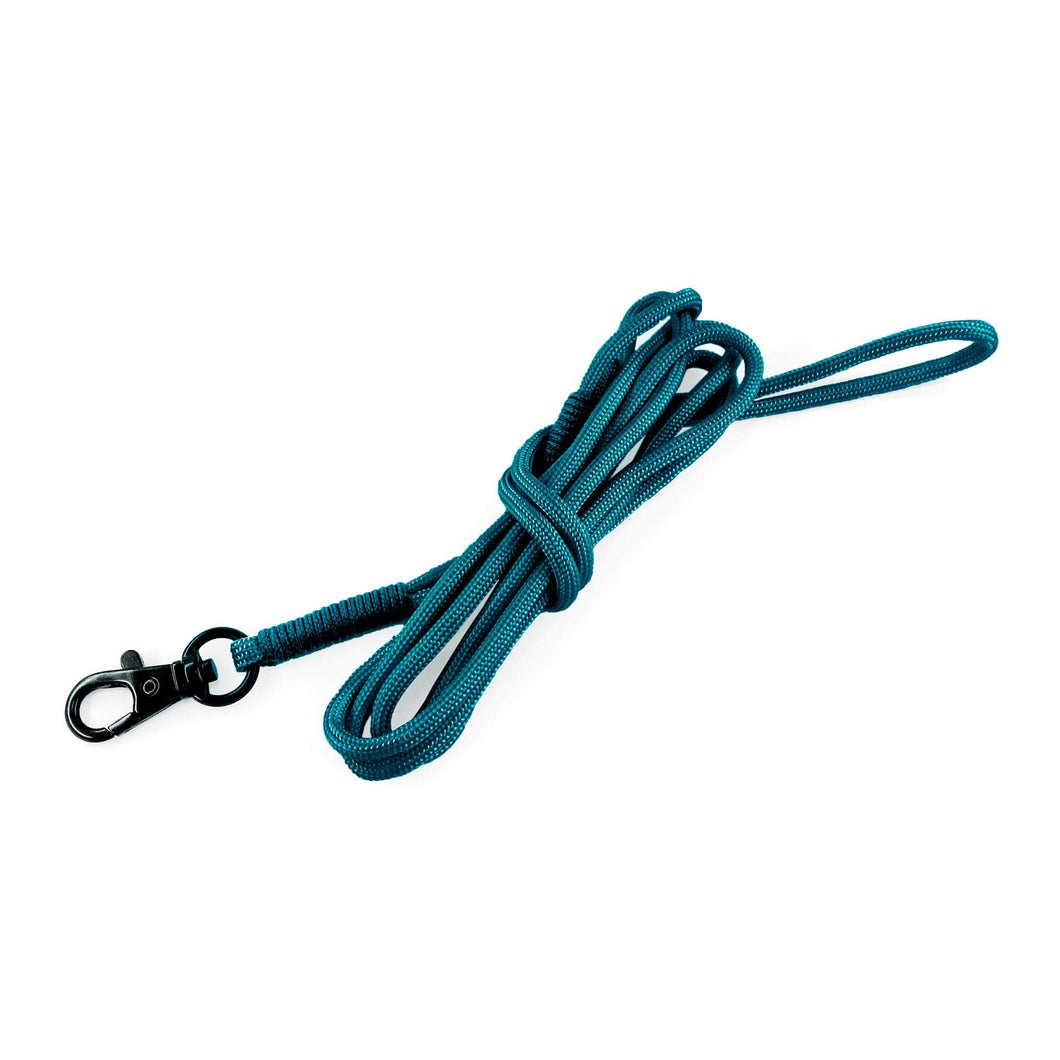 Lightweight Pipco paracord rope lead in teal for small dogs and puppies