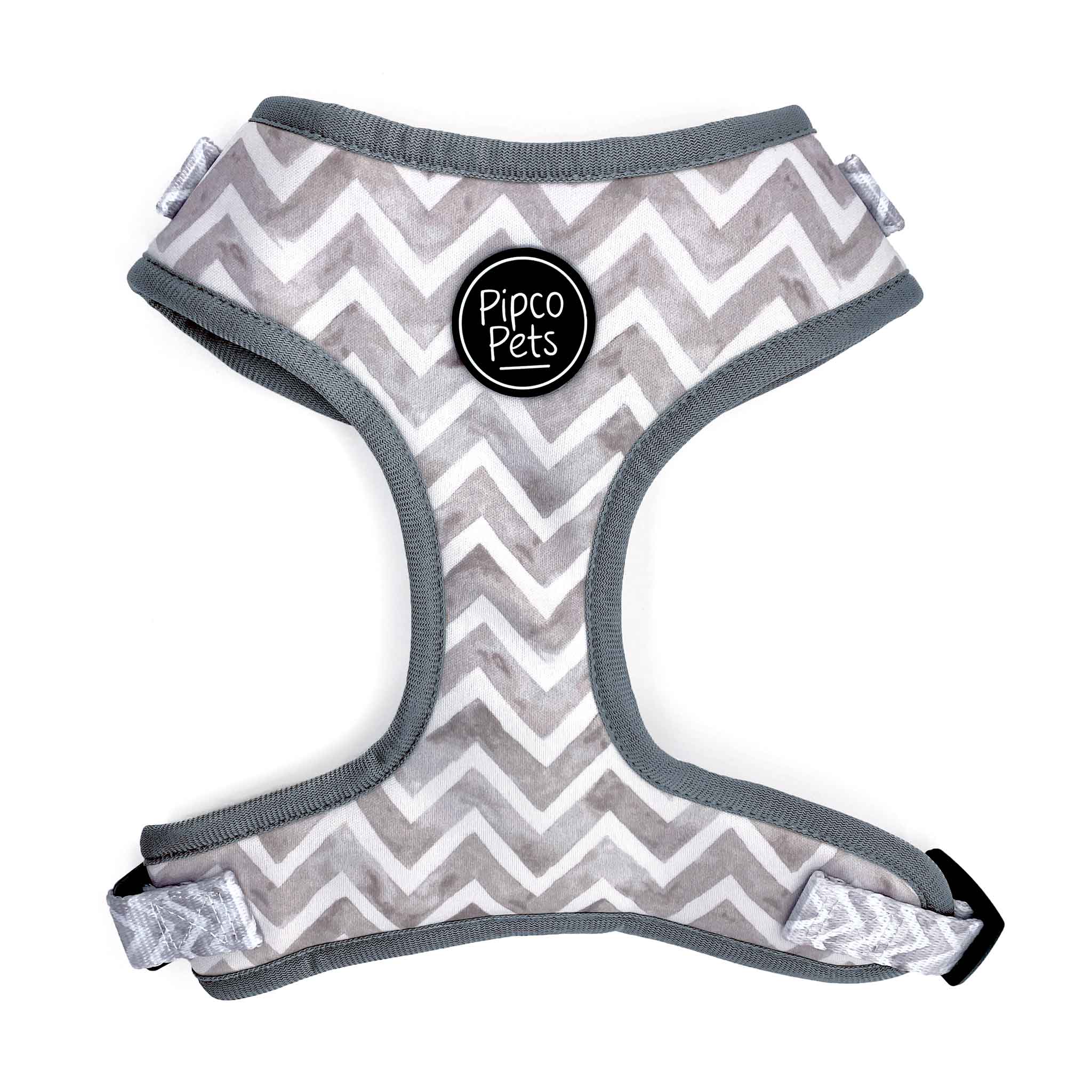 Front view of Pipco Pets adjustable dog harness with grey Zig Zags pattern